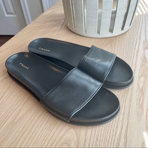 Frame Le Osborne Leather Slide Sandal